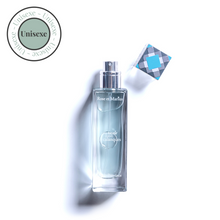 Заредете изображение във визуализатора на галерията – Rose et Marius UNE ESCALE DANS LES CALANQUES